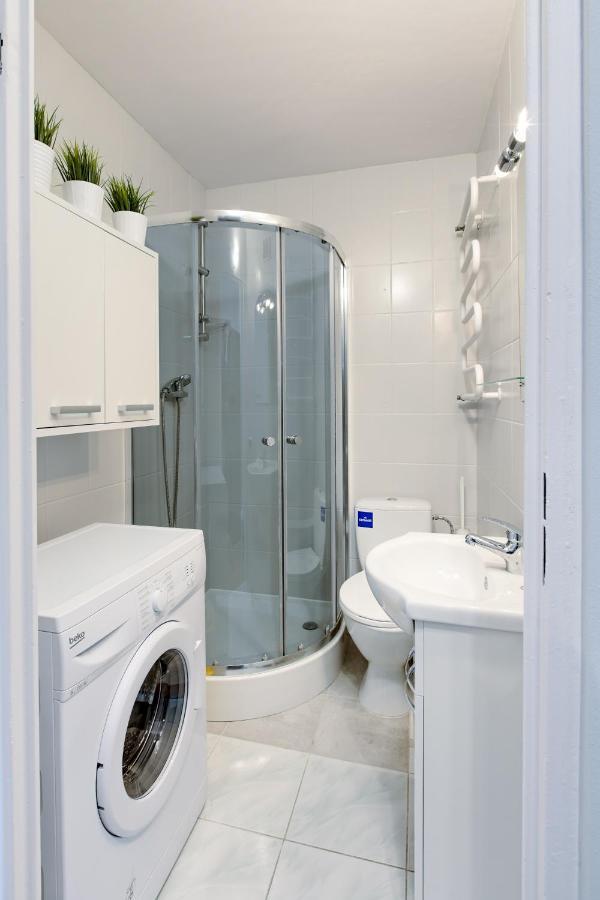 Krzywon 8 Rooms Warsaw Ngoại thất bức ảnh